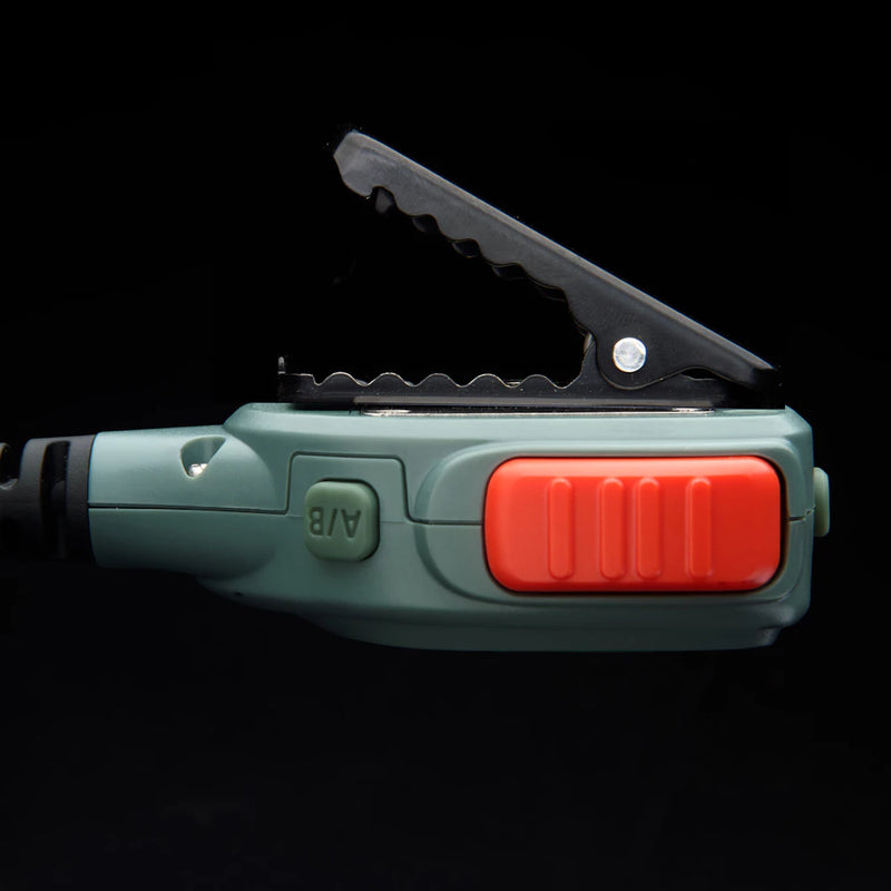 Rocky Talkie Expedition Radio hand mic showing clip