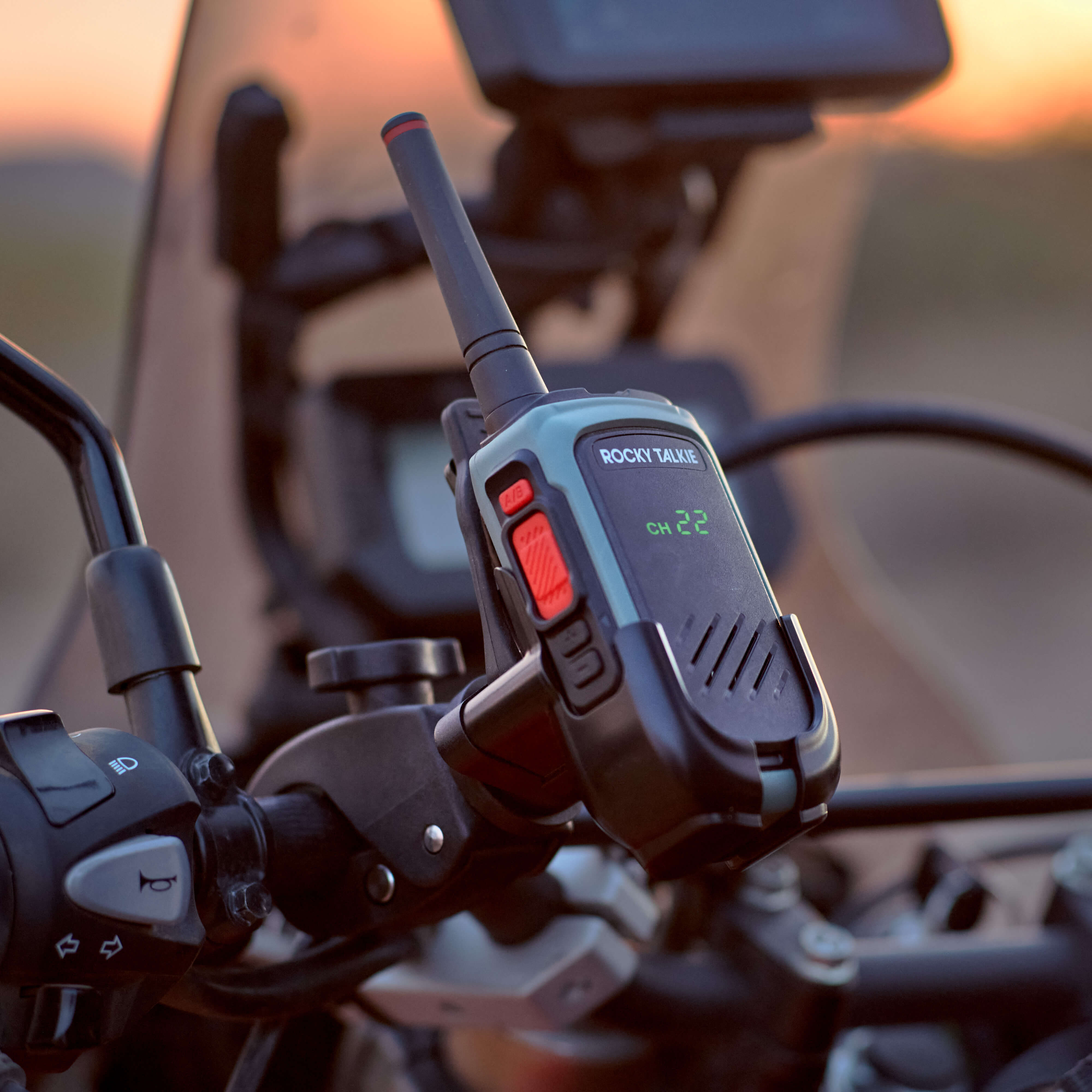 Bar Mount for Expedition Radio – Rocky Talkie
